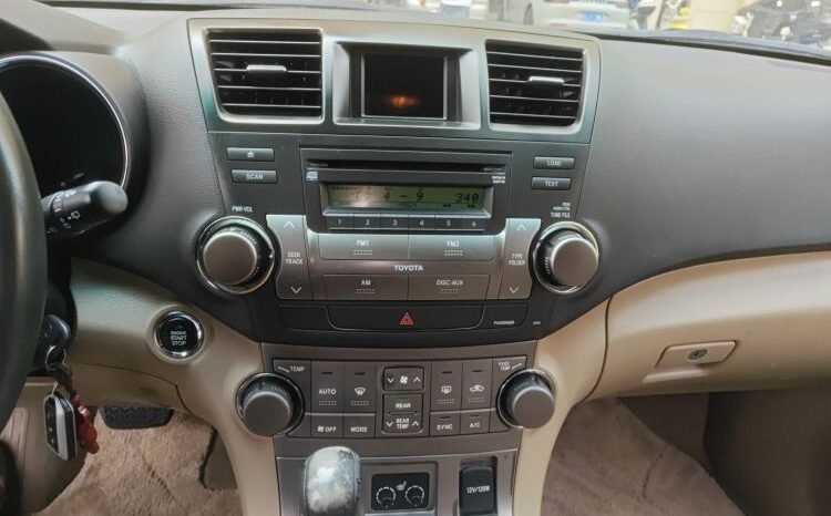 
								2009 Toyota Highlander 2.7L 7-Seater Luxury 176k km Used SUV for Sale full									