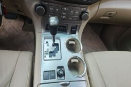 
										2009 Toyota Highlander 2.7L 7-Seater Luxury 176k km Used SUV for Sale full									