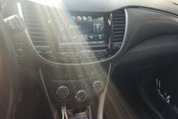 
										2017 Chevrolet Trax 1.4T Auto 2WD Luxury 212,500 km Used SUV for Sale full									