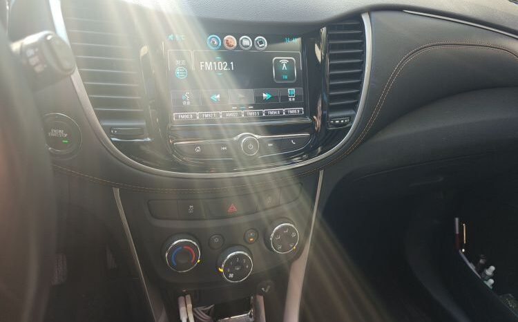 
								2017 Chevrolet Trax 1.4T Auto 2WD Luxury 212,500 km Used SUV for Sale full									