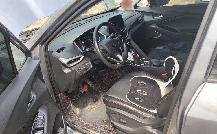 
								2018 Chevrolet Volando Redline 530T Auto 5+2 Seater 148,500 km Used MPV for Sale full									