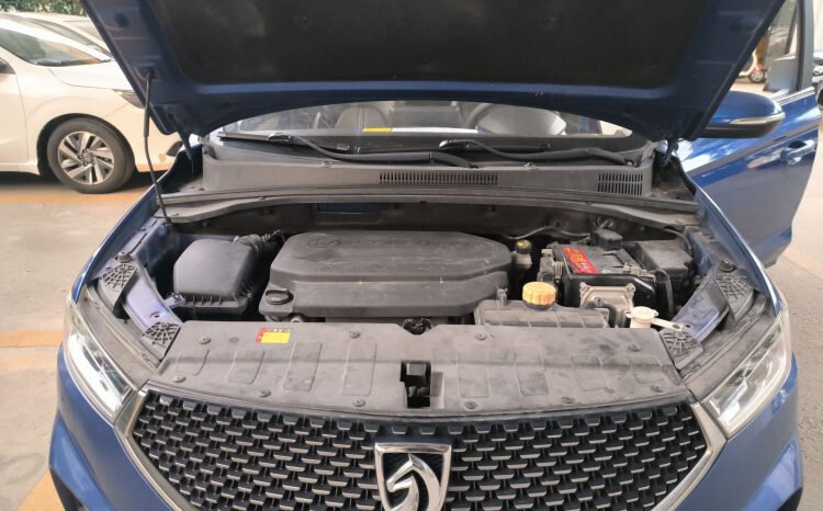 
								2019 Baojun 360 1.5L CVT Elite 58,300 km Used 6-Seater MPV for Sale full									