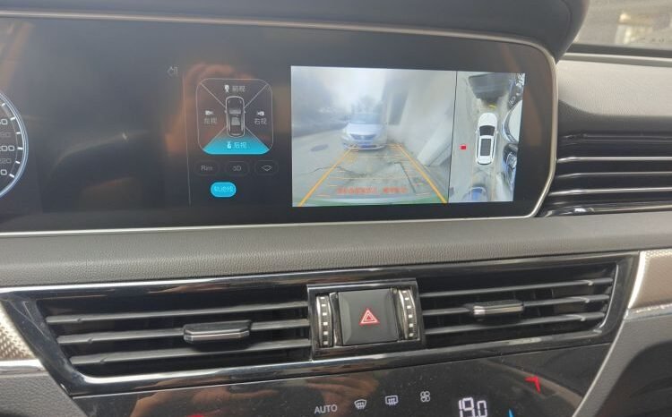 
								2019 Hongqi HS5 2.0T Zhilian Qixiang 4WD 111,800 km Used SUV for Sale full									
