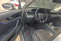 
										2019 Hongqi HS5 2.0T Zhilian Qixiang 4WD 111,800 km Used SUV for Sale full									