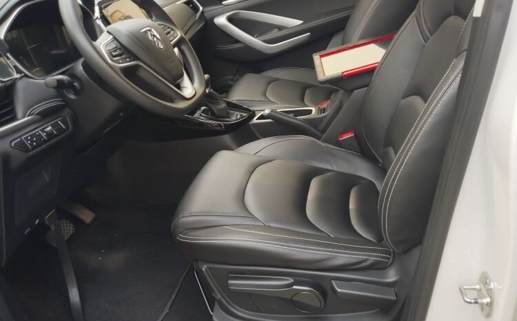 
								2021 Baojun 530 Global Edition Anniversary 1.5T CVT Luxury 5-Seater 37,600 km Used SUV for Sale full									