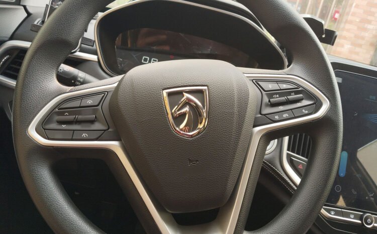 
								2021 Baojun 530 Global Edition Anniversary 1.5T CVT Luxury 5-Seater 37,600 km Used SUV for Sale full									