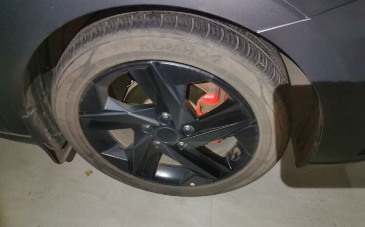 
								2022 Hyundai Elantra 1.5L CVT 20th Anniversary Edition 56,500 km Used Sedan for Sale full									