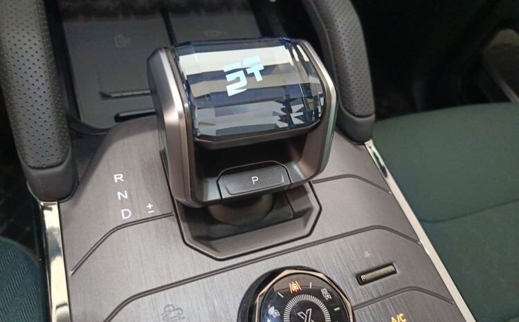 
								2023 Jetour Traveler 2.0T 4WD Conquest 26,400 km Like New Off-Road SUV for Sale full									