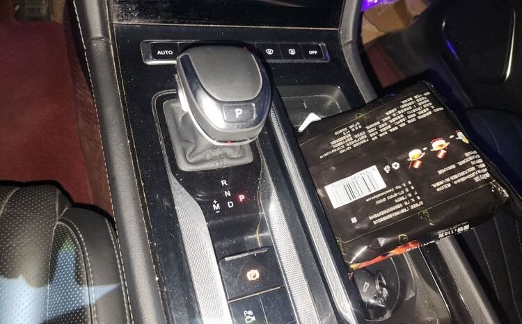 
								2024 Hongqi H5 2.0T Auto Zhilian Qichang Edition 70,900 km Used Sedan for Sale full									