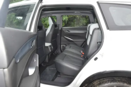
										2026 Changan CS75 PLUS Smart Champion Edition 1.5T – White – 192HP – 8-Speed Auto – 5-Seater SUV full									
