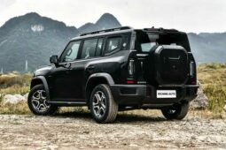 
										2026 Jetour Traveler 1.5TD Explore+ Edition – Black – 184HP – 7-Speed DCT – 70L Tank – Off-Road SUV full									