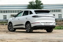 
										2025 BYD Sealion 06 DM-i 132KM Edition – White – 7.5s 0-100km/h – Mid-Size PHEV SUV full									