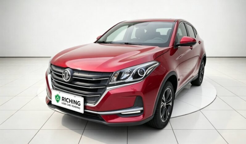 2021 Dongfeng Fengguang 500 red compact SUV front view for sale