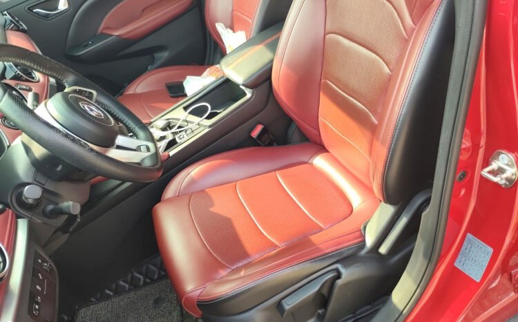 
								Dongfeng Fengguang 500 2021 1.5L CVT Youxiang – Red Compact SUV full									