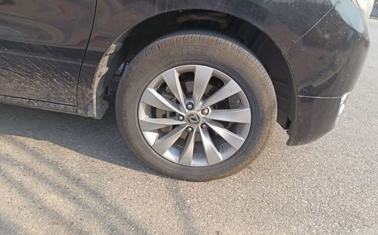 
								Dongfeng Forthing CM7 2018 Classic Edition 2.0T Auto Zunxiang – Black Full-Size MPV full									