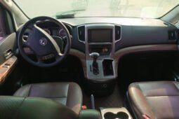 
										Dongfeng Forthing CM7 2018 Classic Edition 2.0T Auto Zunxiang – Black Full-Size MPV full									