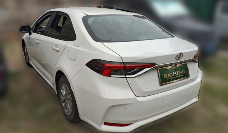 Toyota Corolla 2021 1.5L Elite Edition White Sedan Front View