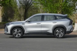 2025 Geely Boyue L 1.5TD DCT 4th Gen – Navy Blue – 181HP – 7-Speed DCT – 2785mm Wheelbase