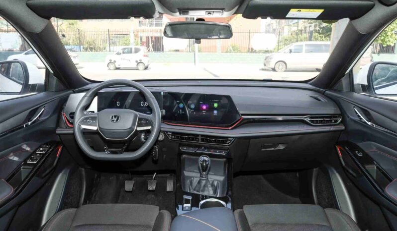
								2026 Changan X5 PLUS 1.5L Manual Luxury Edition – White – 110HP – 5-Speed MT – 5-Seater Compact SUV full									