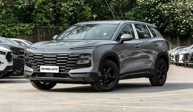 2026 Jetour Dasheng Youth Edition 1.5T DCT black mecha sport SUV front three quarter view