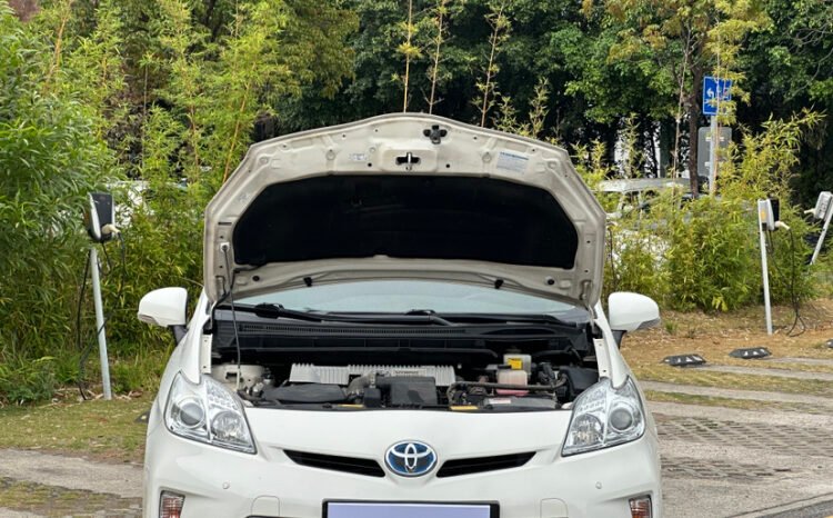 
								Used 2012 Toyota Prius 1.8L Luxury Advanced | Hybrid For Export full									
