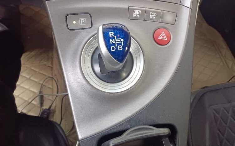 
								Used 2012 Toyota Prius 1.8L Luxury Advanced | Hybrid For Export full									