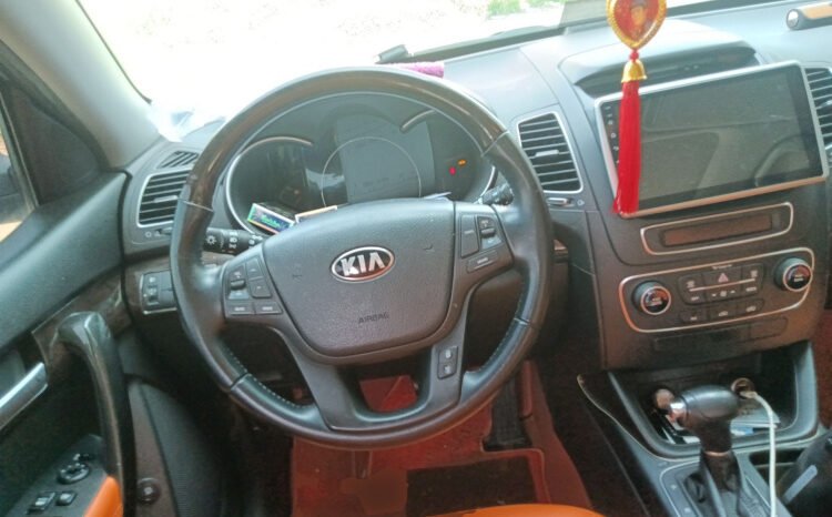 
								Used 2013 Kia Sorento 2.4L – 144.6k km, C-Grade, Budget Family SUV full									