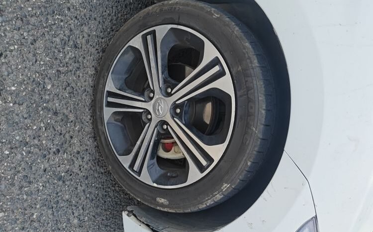 
								Used 2018 Hyundai Elantra 1.4T Turbo – 78.4k km, Sporty Compact Sedan full									