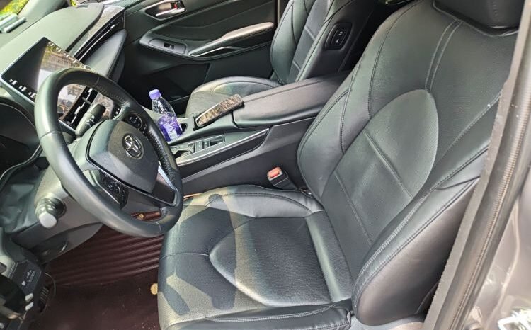 
								Used 2019 Toyota Avalon Hybrid 2.5L Luxury | China VI | For Export full									