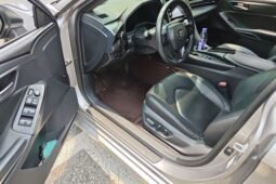 
										Used 2019 Toyota Avalon Hybrid 2.5L Luxury | China VI | For Export full									