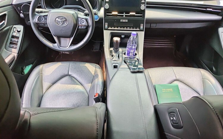 
								Used 2019 Toyota Avalon Hybrid 2.5L Luxury | China VI | For Export full									