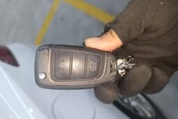 
										Used 2020 Hyundai 1.6L Automatic – 110k km, Budget-Friendly Compact Sedan full									