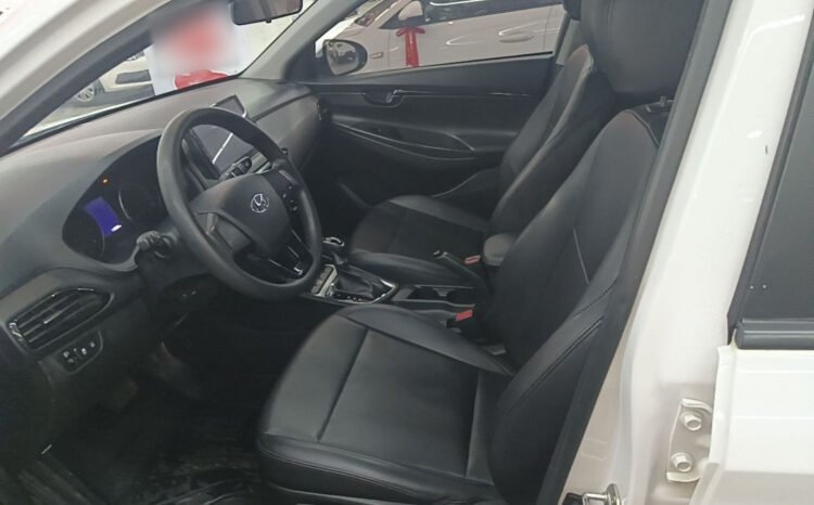 
								Used 2020 Hyundai 1.6L Automatic – 110k km, Budget-Friendly Compact Sedan full									
