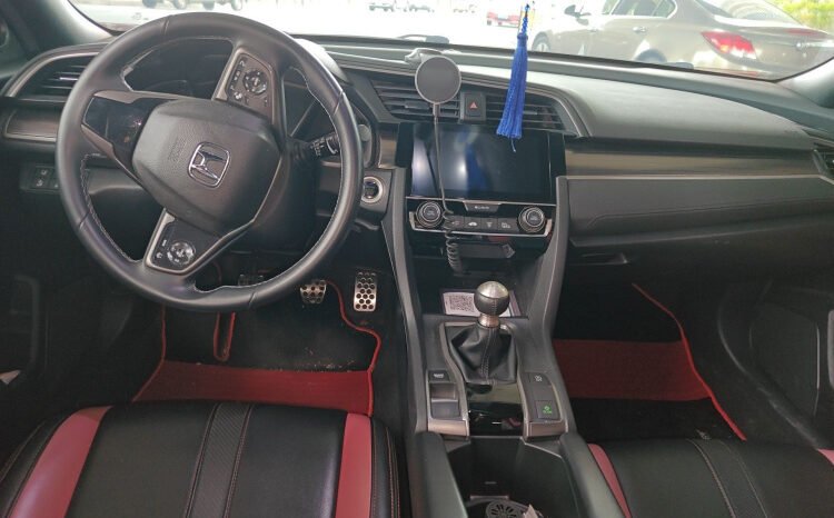 
								Used 2021 Honda Civic Hatchback 220TURBO MT | Grade S | For Export full									