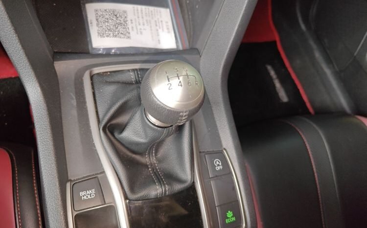 
								Used 2021 Honda Civic Hatchback 220TURBO MT | Grade S | For Export full									