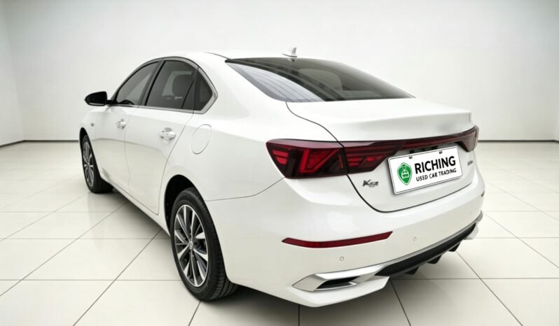 
								Used 2021 Kia K3 1.5L CVT – 77.2k km, Budget-Friendly Compact Sedan full									