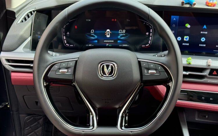 
								Used 2022 Changan CS75 PLUS Classic 1.5T AT Pioneer  For Export full									