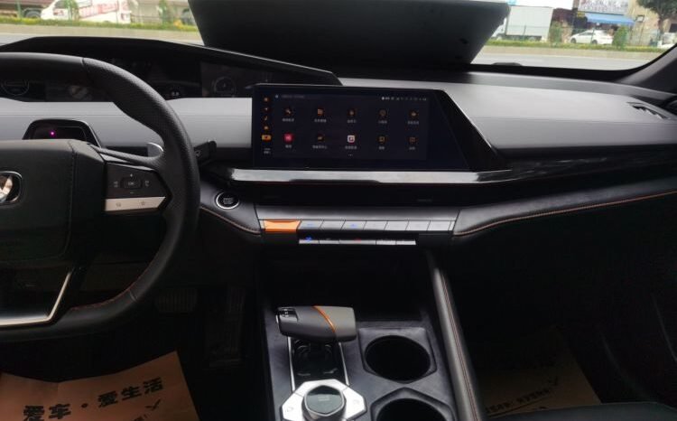 
								Used 2022 Changan UNI-V 1.5T Premium | For Export full									