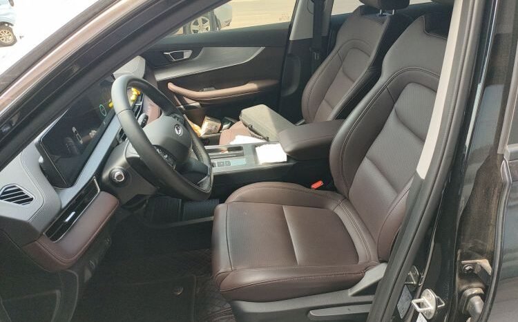 
								Used 2025 Chery Tiggo 7 1.5T CVT – 3.2k km, S-Grade, Almost Brand New SUV full									