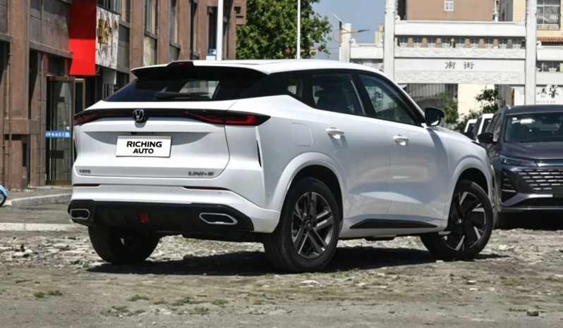 
								2026 Changan UNI-Z PHEV Smart New Blue Whale 130km Excellence Edition – White – 7.4s 0-100km/h – Plug-in Hybrid SUV full									
