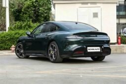 2026 Xiaomi SU7 Standard RWD Edition – Olive Green – 720km Range – 5.28s 0-100km/h – Hyper OS EV