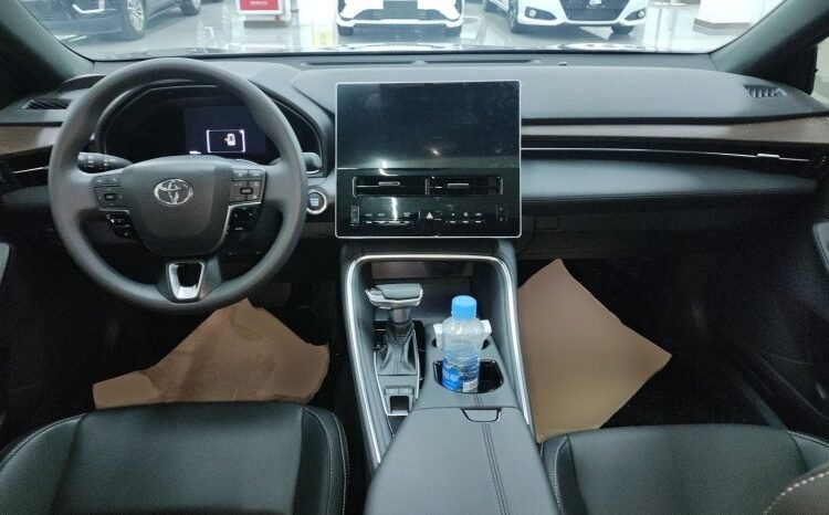 
								Toyota Avalon 2.0L Progress Edition 2024 full									