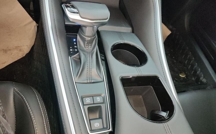 
								Toyota Avalon 2.0L Progress Edition 2024 full									