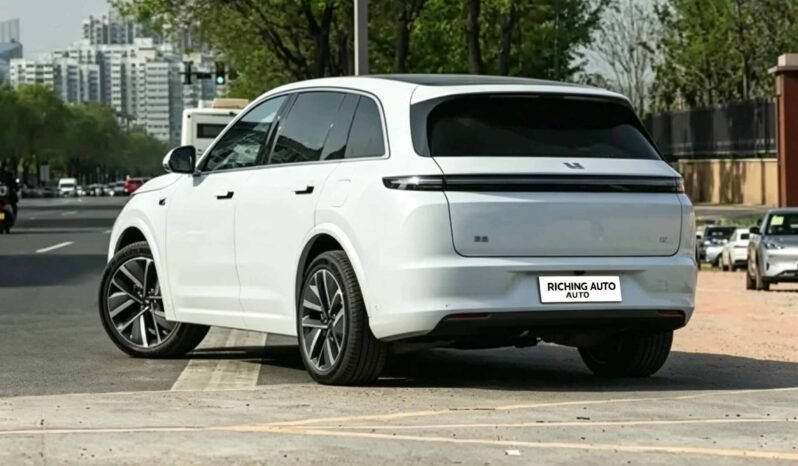 
								2025 Li Auto L7 Pro Smart Edition – Black – 5.3s 0-100km/h – 1300km+ Range – Flagship EREV SUV full									