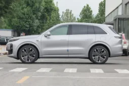 
										2025 Li Auto L6 Pro Smart Edition – Black – 5.4s 0-100km/h – EREV SUV – 1300km+ Range full									