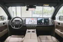 
										2025 Li Auto L6 Pro Smart Edition – Black – 5.4s 0-100km/h – EREV SUV – 1300km+ Range full									