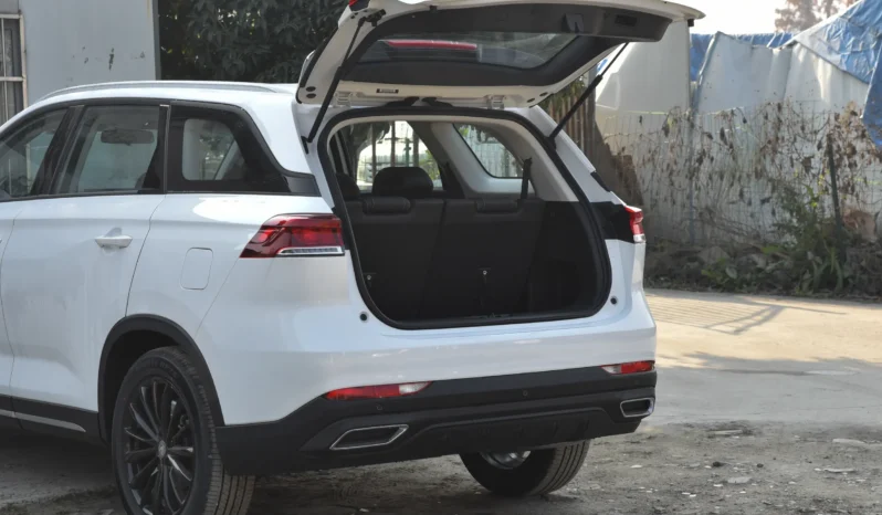 
								2026 Changan CS75 PRO 1.5T DCT Comfort Edition 7-Seater – New Gasoline SUV for Export full									