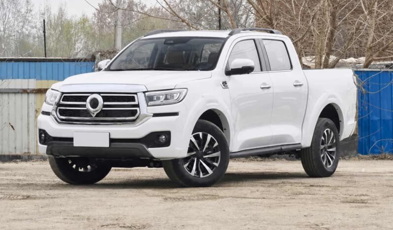 White 2026 GWM Poer Passenger pickup 2.0T gasoline automatic 4WD standard bed premium shown from front three quarter angle
