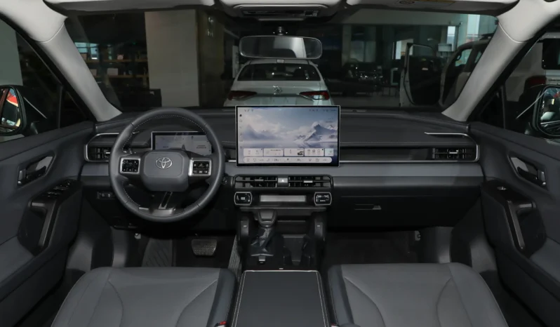 
								2026 Toyota RAV4 2.0L AWD Luxury Edition – New Gasoline SUV for Export full									