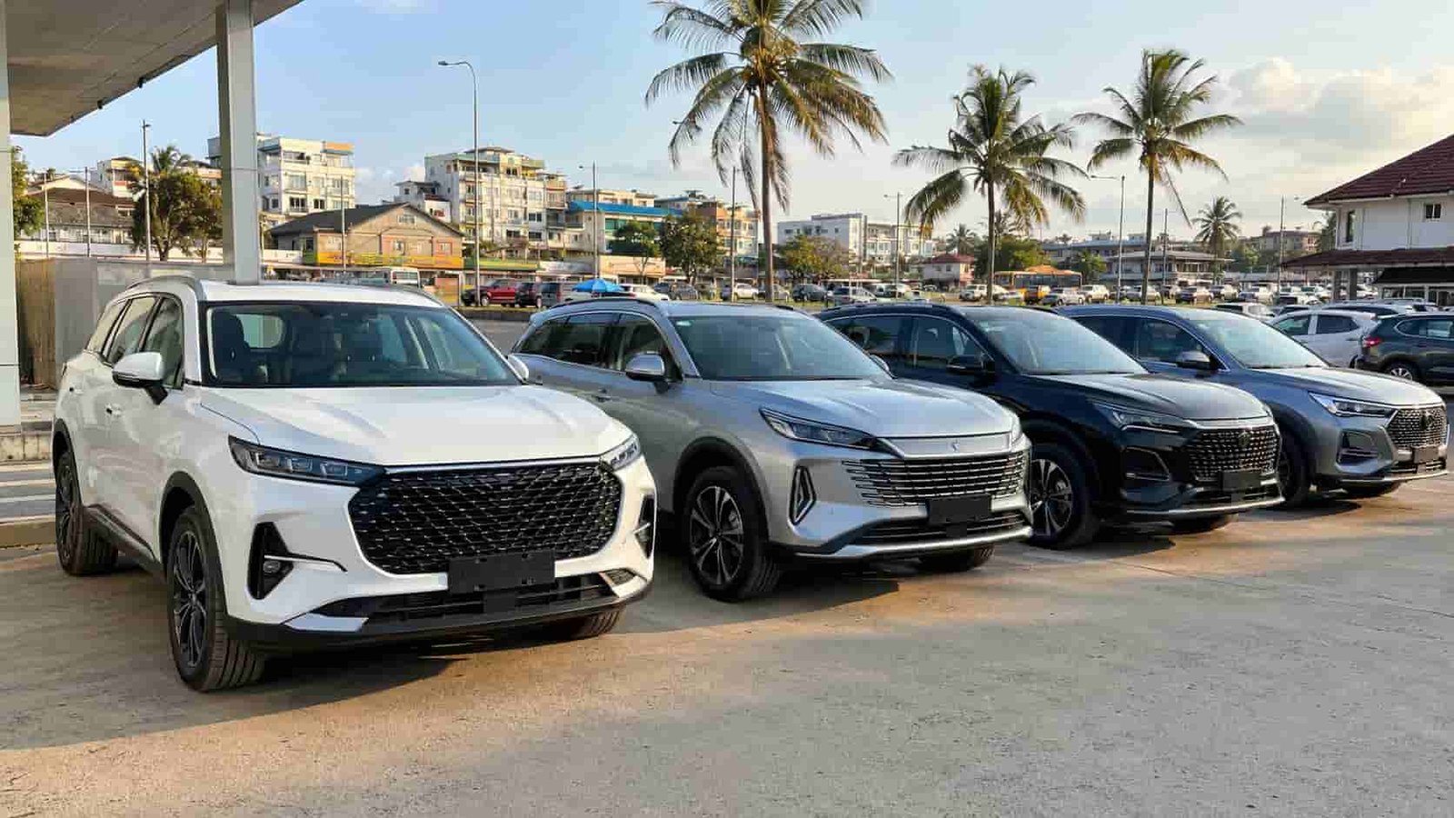 Chinese SUV dealer lot in Dar es Salaam showing Haval and Changan models for Tanzanian buyers
